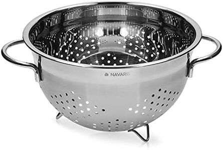 Navaris Stainless Steel Colander 4.8L / 5-Quart - Metal Strainer with Large Holes and Handles for Pasta, Spaghetti, Vegetables, Rice