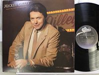 Mickey Gilley: That's All That Matters To Me LP VG++/NM Canada Epic JE 36492