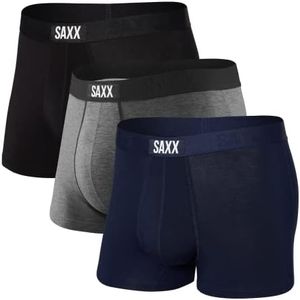 SAXX Under