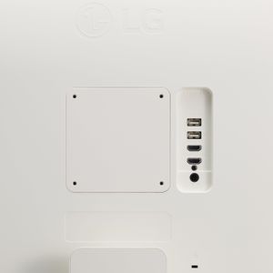 LG MyView 32" Smart Monitor – Full HD Display, Streaming Apps