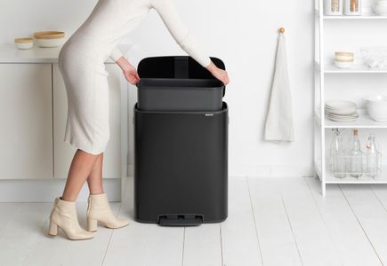 Brabantia Bo Pedal Bin 60L – Large Black Kitchen Trash Can