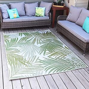 Sunnydaze Tropical Illusions 5 x 7 Foot Weather-Resistant Indoor or Outdoor Area Rug - Verdant (5' 3" x 7' 3")