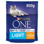 Purina ONE Light Dry Cat Food Chicken and Wheat 800 g - Case of 4 (3.2 kg)