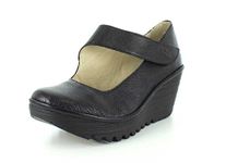 Fly London Women's YASI682FLY Closed Toe Ballet Flats,BLACK,7 UK