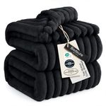 Bedsure Bedroom Decor King Size Blanket for Bed Black Bedding Gifts for Women Men, Soft Fluffy Fleece Cozy Fuzzy Plush Warm Big King Blanket, Spring Decor Black Gifts for Her Him, 108x90