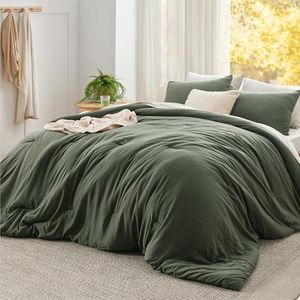 Bedsure Super King Plus Comforter Set, Dark Green Soft Prewashed Bedding for All Seasons, 3 Pieces GentleSoft™ Bed Set, 1 Lightweight Comforter (128"x120") and 2 Pillowcases (20"x36")