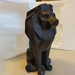 Hmusnwol Lion Sculptures-Black Lion