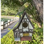 SUQEFAN Statues Art Resin Hanging Bird House for Outside，Hummingbird House for Flower Decorative Cottage Decor of Outdoor Garden，Attract Bluebird Hummingbird Finches Wren Wild Birds(Tile Roof)