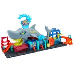 Hot Wheels City Toy Car Track Set, Ultra Shark Car Wash with 1:64 Scale Color Reveal Toy Car, Repeat Color-Change Feature, Storage