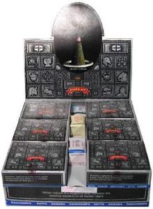Expositor de 12 cajas de 12 conos de incienso Nag Champa Satya Super Hit