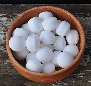 Mr.Doctor napthen ball for clothes 200 Gram Naphthalene Balls for Clothes, Bathroom, Wardrobe, Moth, Protect Clothes 100% Safe, Smell free, Stain-Free, Germs Free