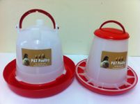 P&T Poultry 1Kg Feeder & 1.5Ltr Drinker For Chickens/Hens/Ducks/Chicks