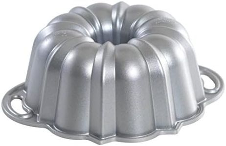 Nordic Ware 51237 Platinum Collection Original 6-Cup Bundt Pan,Black