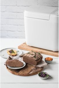 Panasonic Automatic Breadmaker – Gluten Free, Nut Dispenser, White