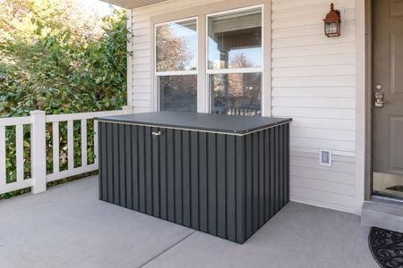 Duramax Metal Cushion Box 1450L – Outdoor Deck Storage, Anthracite & Off-White