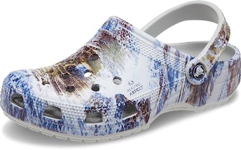 Crocs Unisex-Adult Classic Realtree Clog, Camo Shoes, Atmosphere, 9 Women/7 Men