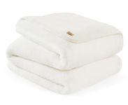 UGG 23601 Whitecap Plush Flannel Oversized Reversible Fleece Throw Blanket Comfortable Lightweight Cozy Hotel Style Home Decor Soft Luxury Machine Washable Blankets, 178 x 127-cm, Snow