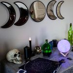 Black Magic Witch Moon Mirror – Announcing Home Wall Decor - Acrylic Moon Phase Mirror Set with Spooky Reflection Effect - Moon Mirror Wall Decor for Living Room Bedroom Nursery Easy to Hang