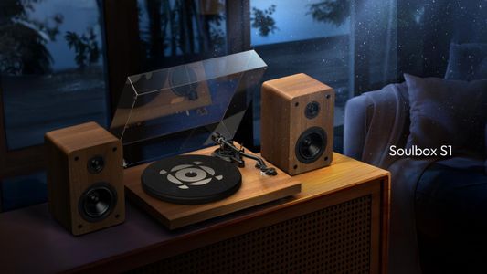 Qlearsoul SoulBox S1 Record Player – Bluetooth Turntable