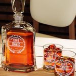 Personalized Whiskey Decanter - Christmas Gifts for Men, Dad, Husband, Him, Boyfriend - Custom Mens Gifts - Unique Mens Xmas Gift Ideas - Whiskey, Scotch, Bourbon Gifts - Unique Birthday Gifts for Men