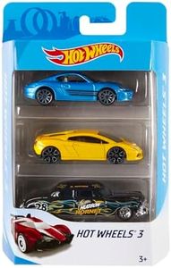 Hot Wheels - Confezione da tre macchinine, veicoli classici ed esclusivi in scala 1:64 da collezionare, linee autentiche e decorazioni mozzafiato, giocattolo per bambini, 3+ anni, K5904