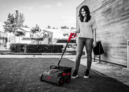 PRO PLUS Electric Artificial Grass Sweeper – Lawn Debris Cleaner