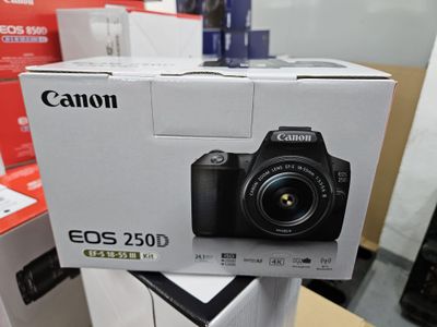 Canon EOS 250D DSLR Camera, 24MP, 18-55mm Lens – Black