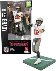 Imports Dragon Tom Brady (Tampa Bay Buccaneers) NFL 6" Figure Series 3