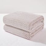 Exclusivo Mezcla Fleece Throw Blanket Extra Large, Super Soft and Warm Blankets for Couch, Sofa and Bed Waffle Textured, Cozy, Fuzzy and Lightweight (Mixed Camel, 50x70 Inches)