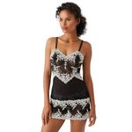 Wacoal Women's Embrace Lace Chemise - black - Large