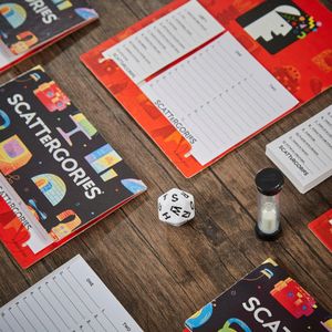 Hasbro Scattergories Classic Board Game – Family Party Game