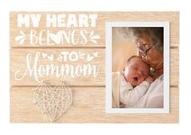 InnoBeta Gifts for Grandma, Mothers Day Gifts Picture Frame from Grandkids for 4" x 6" Photos- My Heart Belongs To Mommom