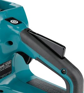 Makita 40V XGT 16" Cordless Chainsaw – Lightweight Electric Saw