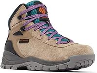 Columbia Women's Newton Ridge BC Hiking Boots, Wet Sand/Cedar, Size US 8