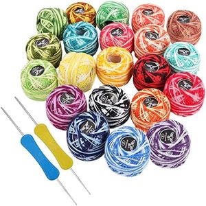 Kurtzy Coloridos Hilos Ganchillo (42 Bolas) Incluye 2 Agujas de Ganchillo (3 y 4 mm) – Cada Madeja Pesa 10 g y Tiene 43 m de Largo – Set Hilo para Tejer a Crochet Algodon Largo Total de 1806 Metros