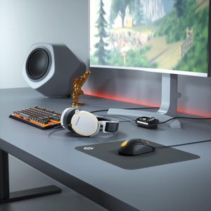 SteelSeries Arctis Pro GameDAC White – High-Res Gaming Headset