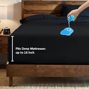 Waterproof Mattress Protector,H HOME-MART Deep Pocket King Size Fitted Sheet,Stretch to 46CM Fitted Deep Pocket,Premium Waterproof Mattress Protector, Soft Mattress Pad Cover (Black, King)