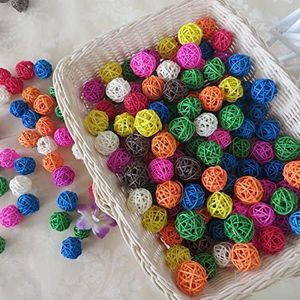 LOIUGENTE Parrot Chew Toys Bird Toys, 30 Pcs 1.2 inch Rattan Wicker Balls Parakeet Chewing Toys, for Budgies Conures Hamsters Bunny Toy, Decoration for DIY Craft Party Wedding