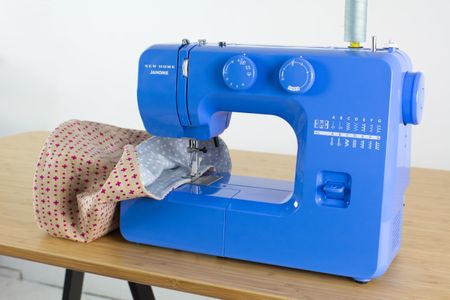 Janome Pink Sorbet Sewing Machine – Compact Portable Design