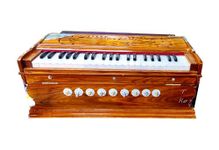 Harmonium, Maanvish Professional Harmonium Portable, Double Reeds, 3 1/2 Octaves, 9 stops,4 Extra Notes, Padded Bag