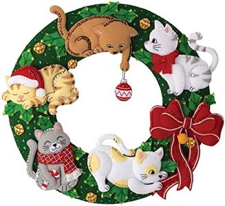 Bucilla, Holiday Housecats Felt Applique Wreath Making Kit, Perfect for DIY Needlepoint Arts and Crafts, 89490E