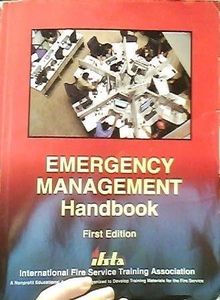 Emergency Management Handbook 1 Pap/Cdr edition by Goss, Kay C. (2007) Paperback