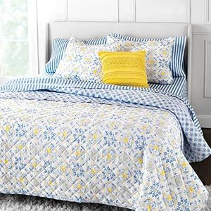 MARTHA STEWART Candace Blue King Quilt Set - 3 Piece, 100% Cotton Bedspread, Reversible, Cool, Crisp Percale Weave, Soft & Printed Lightweight Quilt, 1 Summer Quilt, 2 Pillow Shams