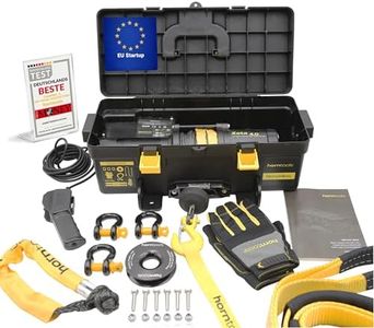 horntools Winch Box 12V Mobile Seilwinde 1,8 t – Tragbare Winde mit Kunststoffseil 16 m, Umlenkrolle, Schäkel & Baumgurt – Komplette Offroad Recovery Box für Auto, SUV, ATV, Anhänger & Gelände