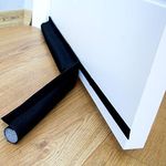 Door Draught Excluder 90 cm, Anti-Cold Unilateral Door Bottom with Self-Adhesive Seal, Protection Against Air Currents and Noise, Weather Stripping Door Seal Strip (Black)