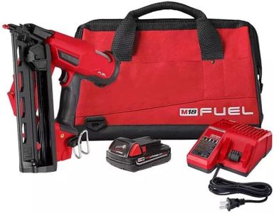 Milwaukee M18 Fuel Lithium-Ion Brushless Cordless 16-Gauge Angled Finish Nailer Kit 2472-21Ct