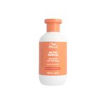 Wella Professionals Invigo Nutri Enrich Deep Nourishing Shampoo - Instant Deep Nourishment Shampoo With Oleic Acid and Goji Berry - Restore Dry and Damaged Hair 300ml