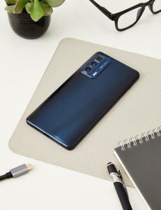 Motorola Edge 20 Pro Smartphone, 256GB – Midnight Blue