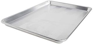 Nordic Ware Prism Half Sheet, Aluminium Baking Sheet with Improved Airflow, Premium Bakeware Made in The USA, Silver, L: 16.3" x W: 11.3" x H: 1"