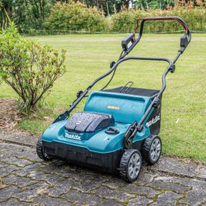 Makita 40V XGT Brushless Scarifier – Cordless Lawn Aerator